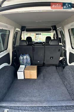 Минивэн Volkswagen Caddy 2016 в Киеве