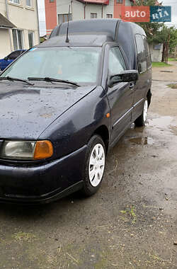 Пикап Volkswagen Caddy 2000 в Болехове