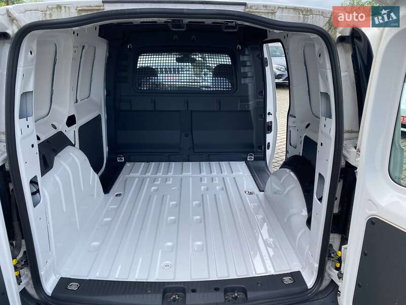 Грузовой фургон Volkswagen Caddy 2020 в Львове