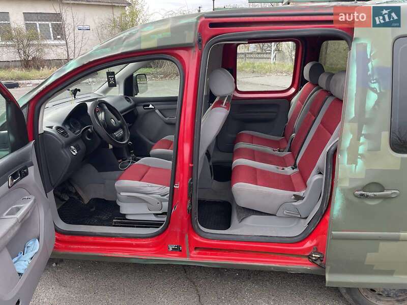 Мінівен Volkswagen Caddy 2006 в Києві