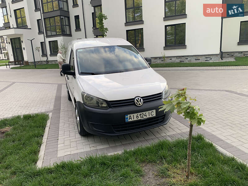 Минивэн Volkswagen Caddy 2012 в Киеве