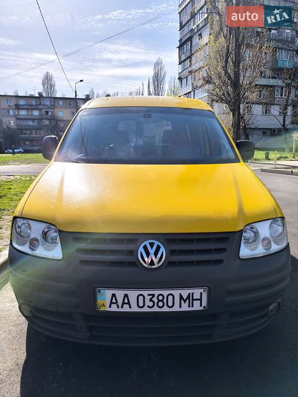 Volkswagen Caddy 2010