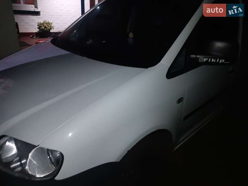 Минивэн Volkswagen Caddy 2005 в Талалаевке