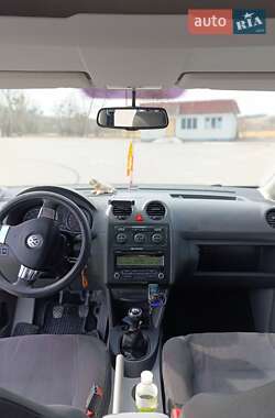 Минивэн Volkswagen Caddy 2009 в 