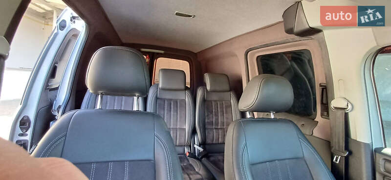 Минивэн Volkswagen Caddy 2015 в Староконстантинове