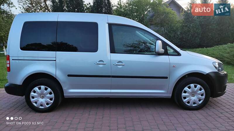 Минивэн Volkswagen Caddy 2014 в Дубно