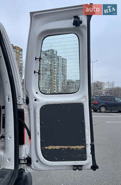 Грузовой фургон Volkswagen Caddy 2013 в 