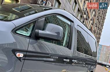 Мінівен Volkswagen Caddy 2011 в 