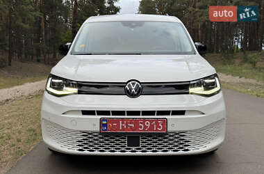 Минивэн Volkswagen Caddy 2022 в 