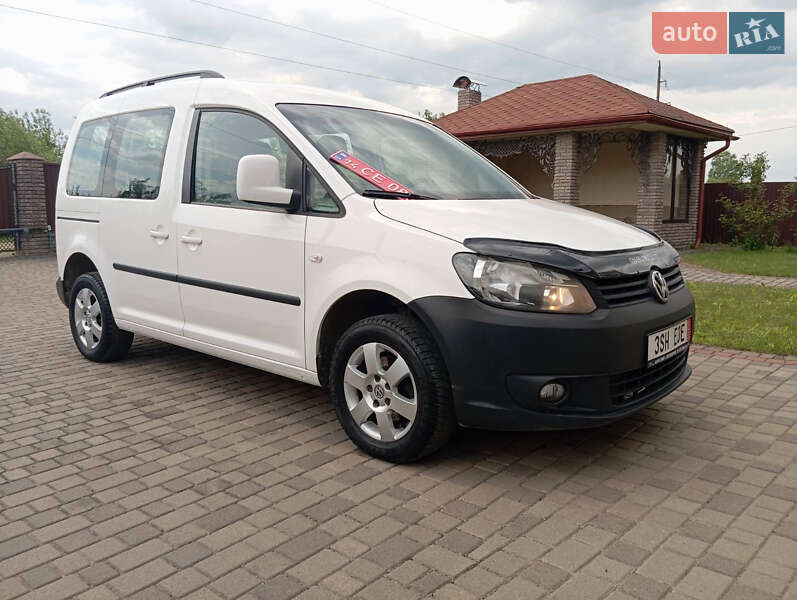 Volkswagen Caddy 2011