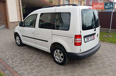 Мінівен Volkswagen Caddy 2011 в 