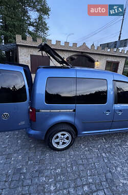 Грузопассажирский фургон Volkswagen Caddy 2015 в 
