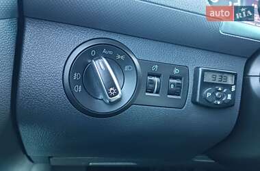 Мінівен Volkswagen Caddy 2011 в 