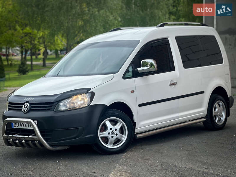 Минивэн Volkswagen Caddy 2011 в 