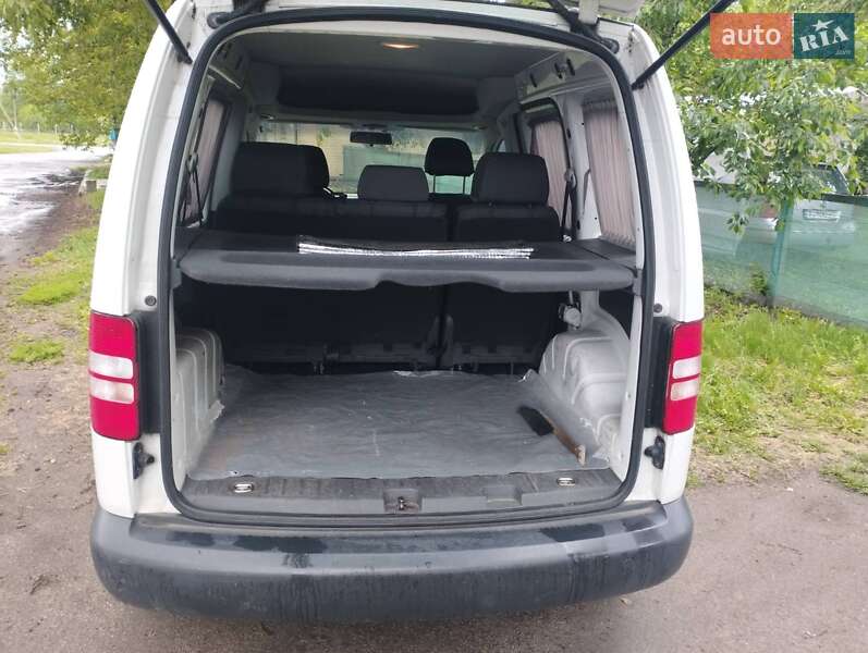 Минивэн Volkswagen Caddy 2012 в Киеве
