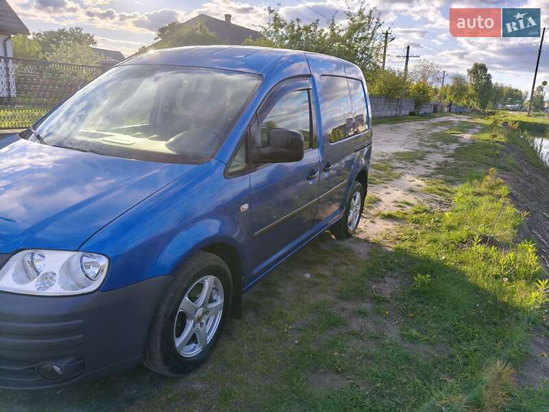 Мінівен Volkswagen Caddy 2009 в Луцьку