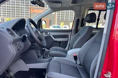 Мінівен Volkswagen Caddy 2010 в 
