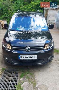 Минивэн Volkswagen Caddy 2015 в 