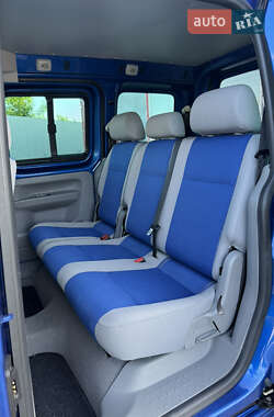 Мінівен Volkswagen Caddy 2005 в 