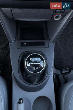 Мінівен Volkswagen Caddy 2005 в 