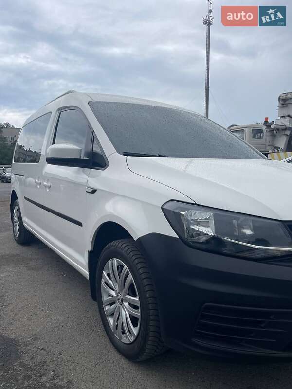 Минивэн Volkswagen Caddy 2016 в Одессе