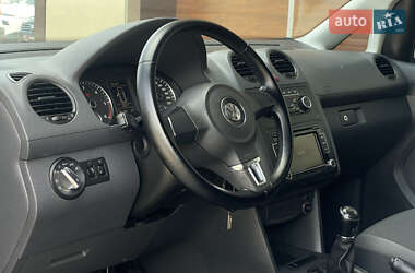 Минивэн Volkswagen Caddy 2015 в 