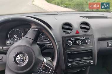 Минивэн Volkswagen Caddy 2013 в 