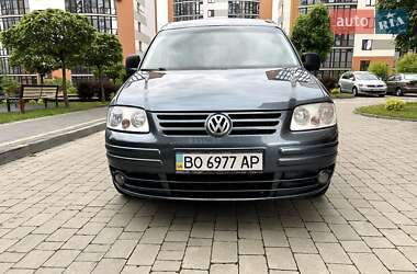 Минивэн Volkswagen Caddy 2010 в 