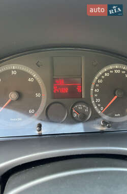 Вантажний фургон Volkswagen Caddy 2008 в 