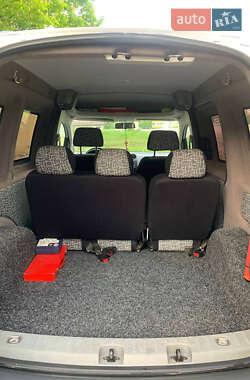 Мінівен Volkswagen Caddy 2006 в 