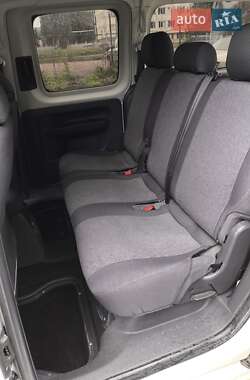 Минивэн Volkswagen Caddy 2012 в 