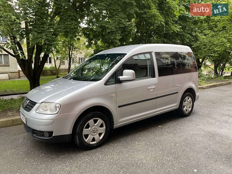 Минивэн Volkswagen Caddy 2010 в Тернополе