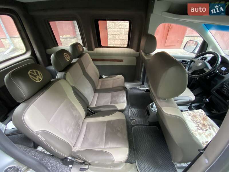 Минивэн Volkswagen Caddy 2010 в Тернополе