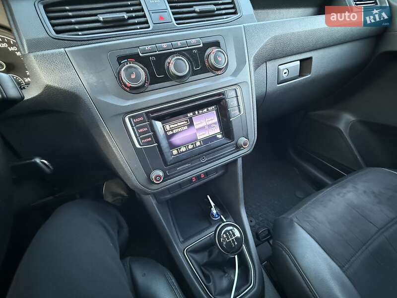Вантажний фургон Volkswagen Caddy 2019 в Львові