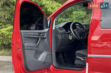 Мінівен Volkswagen Caddy 2016 в 