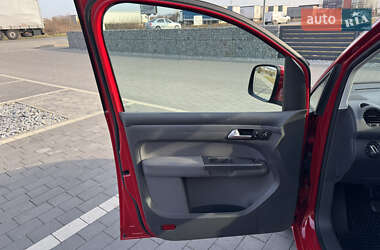 Минивэн Volkswagen Caddy 2013 в 
