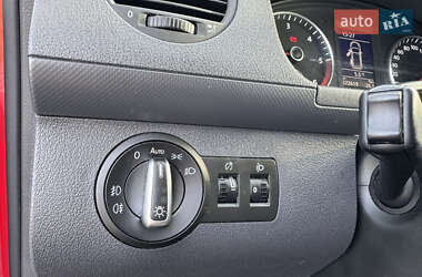 Минивэн Volkswagen Caddy 2013 в 