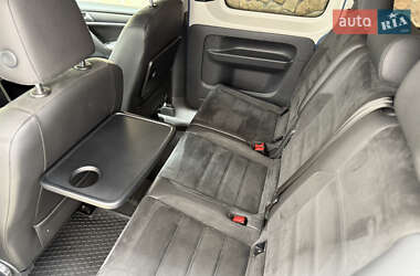 Минивэн Volkswagen Caddy 2015 в 