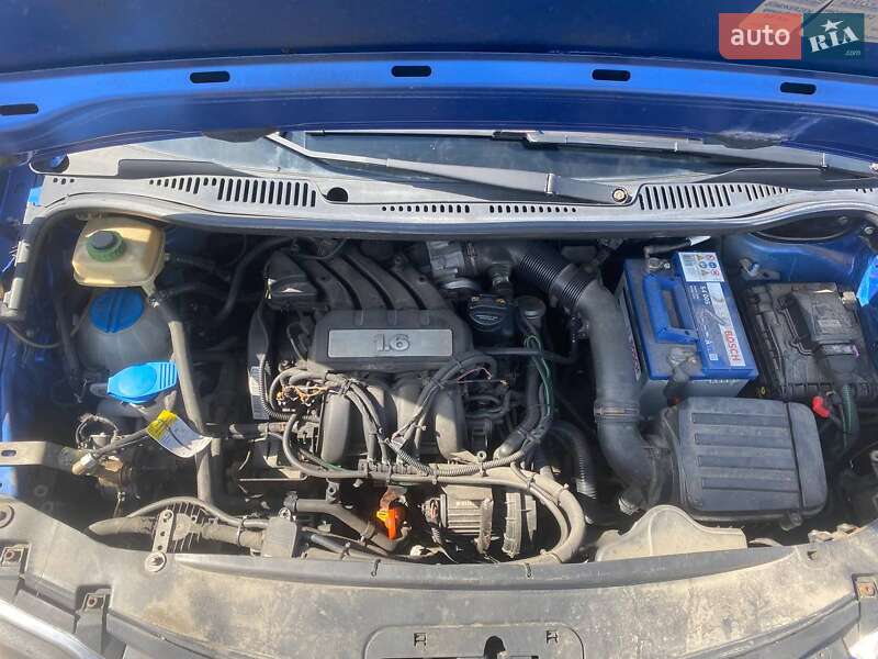 Минивэн Volkswagen Caddy 2008 в Киеве фото 24 Минивэн Volkswagen Caddy 2008 в Киеве