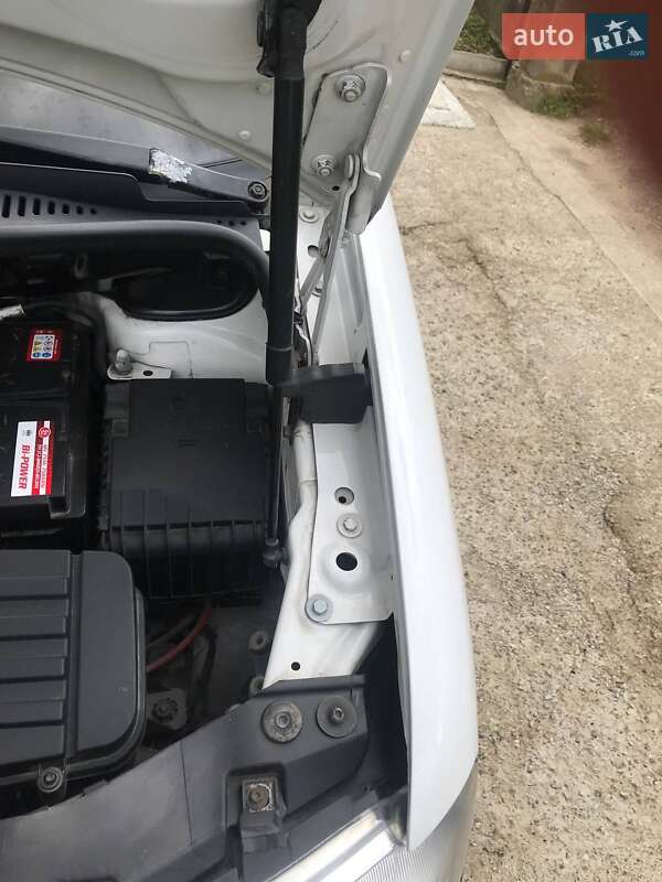 Мінівен Volkswagen Caddy 2009 в Бориславі фото 14 Мінівен Volkswagen Caddy 2009 в Бориславі