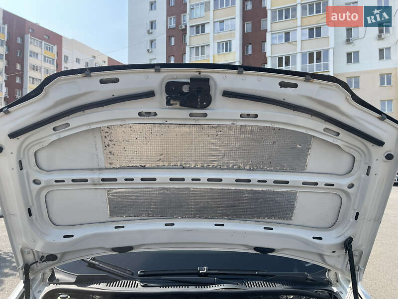 Мінівен Volkswagen Caddy 2006 в Харкові