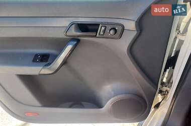 Мінівен Volkswagen Caddy 2012 в 