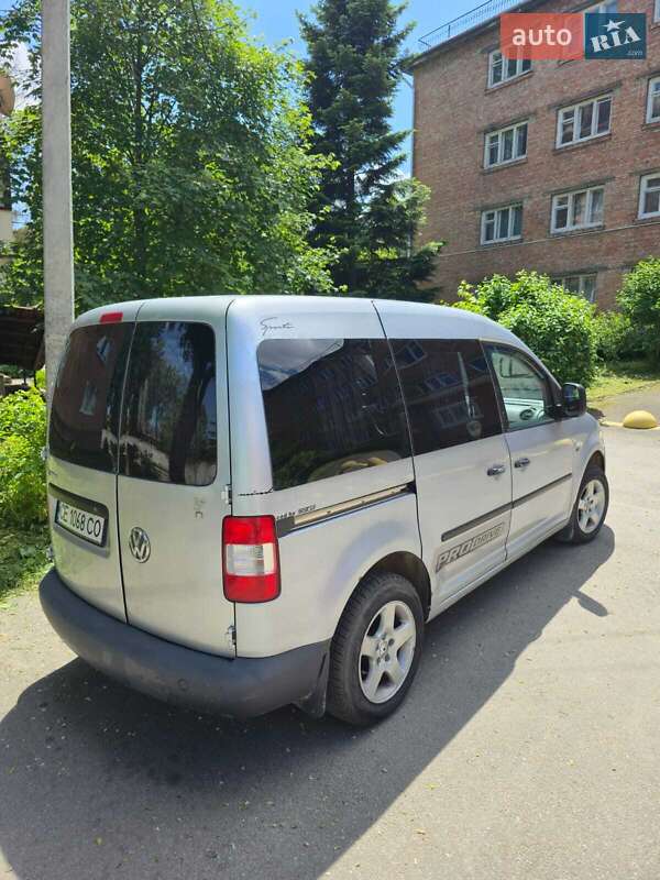 Volkswagen Caddy 2005