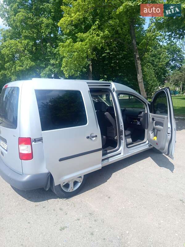 Мінівен Volkswagen Caddy 2008 в Чугуєві