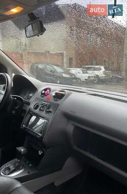Минивэн Volkswagen Caddy 2006 в 