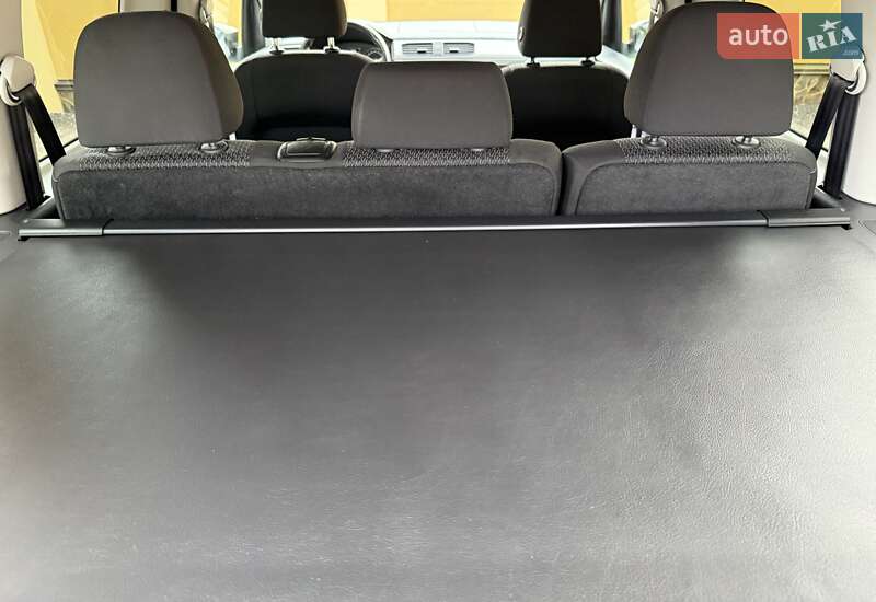 Минивэн Volkswagen Caddy 2017 в Львове