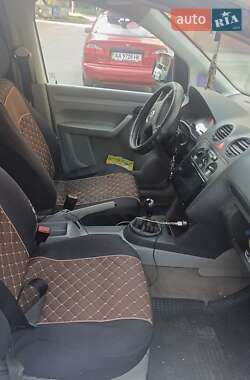 Минивэн Volkswagen Caddy 2004 в 