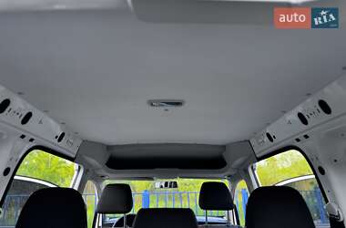 Минивэн Volkswagen Caddy 2019 в 