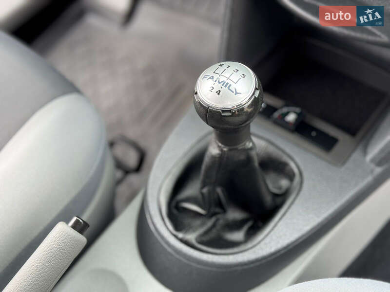 Мінівен Volkswagen Caddy 2007 в Ніжині