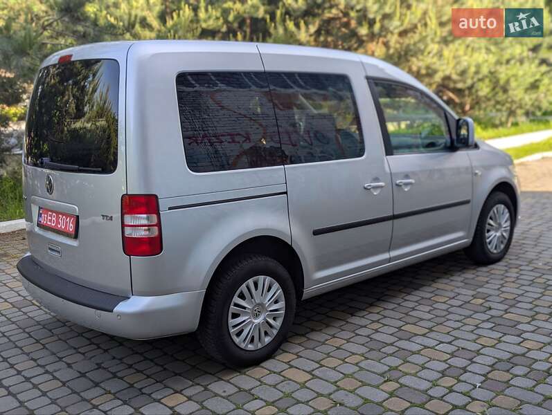 Мінівен Volkswagen Caddy 2014 в Луцьку